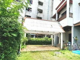 3 Schlafzimmer Reihenhaus zu vermieten im Baan Suan Rimnam, Suan Luang, Suan Luang