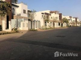 2 Bedroom Townhouse for sale at Hyde Park, The 5th Settlement, New Cairo City, Cairo