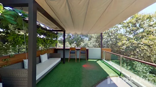 Vista en 3D of the Communal Garden Area at Reiz Private Residence