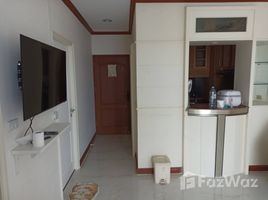 2 Bedroom Apartment for rent at Sathorn House, Si Lom, Bang Rak