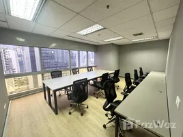 26.40 SqM Office for rent at Serm Mit Tower, Khlong Toei Nuea