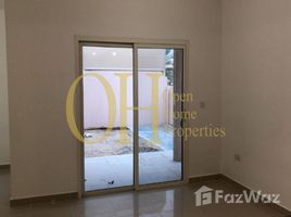 4 спален Таунхаус на продажу в Contemporary Style, Al Reef Villas, Al Reef