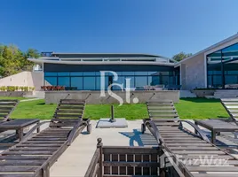 Beachfront Seaside Estate で売却中 6 ベッドルーム 別荘, ビーチフロントの住居, Nurai Island, アブダビ