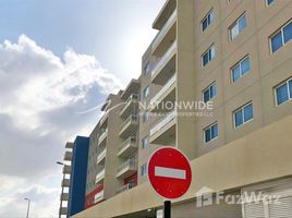 1 спален Квартира на продажу в Tower 18, Al Reef Downtown, Al Reef