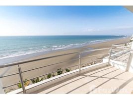 3 Habitación Apartamento en venta en Rare under market opportunity in beachfront building! Large 3 bedroom w/Bonus Terrace!! **FURNISHED!, Manta, Manta, Manabi