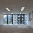 130 SqM Office for rent at SINGHA COMPLEX, Bang Kapi, Huai Khwang