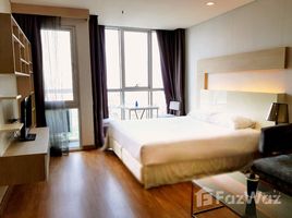 1 Bedroom Condo for rent at Le Luk Condominium, Phra Khanong Nuea