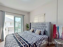 4 Bedroom House for sale at Thanakrit House, San Pu Loei, Doi Saket