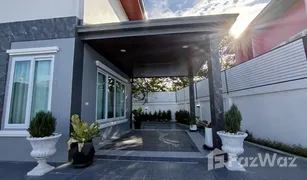 5 Bedrooms Villa for sale in Pong, Pattaya Lake Side Court 3