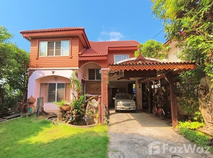 Houses with Basketball Court for Sale in Thailand
