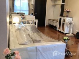 2 спален Квартира в аренду в Ivy Sathorn 10, Si Lom