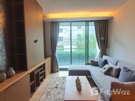 2 Bedroom Apartment for sale at Via 49, Khlong Tan Nuea