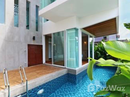2 Bedroom Villa for sale in Rawai, Phuket Town, Rawai