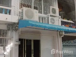 2 chambre Maison de ville for rent in Thaïlande, Bang Kapi, Huai Khwang, Bangkok, Thaïlande