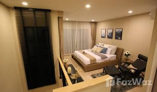 曼谷 Suan Luang Arden Phatthanakan 3 卧室 联排别墅 售 