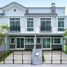 2 спален Таунхаус на продажу в Villaggio Suksawat-Prachauthit, Nai Khlong Bang Pla Kot