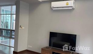 3 Bedrooms House for sale in Khlong Tan Nuea, Bangkok 