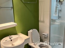 2 спален Кондо в аренду в The Room Sukhumvit 79, Phra Khanong Nuea, Щаттхана