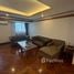 United Tower에서 임대할 2 침실 콘도, Khlong Tan Nuea, Watthana, 방콕