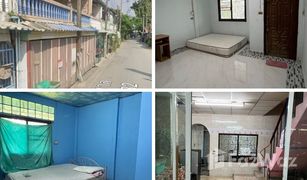 4 Schlafzimmern Reihenhaus zu verkaufen in O Ngoen, Bangkok 