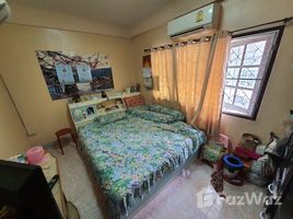 ขายทาวน์เฮ้าส์ 4 ห้องนอน ใน บางนา, กรุงเทพมหานคร หมู่บ้านไพโรจน์