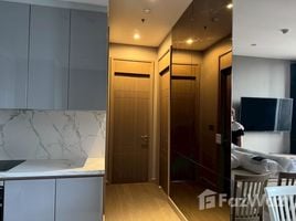 2 Bedroom Condo for rent at The Esse at Singha Complex, Bang Kapi, Huai Khwang, Bangkok, Thailand