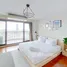 1 Schlafzimmer Wohnung zu vermieten im Nusa State Tower Condominium, Si Lom