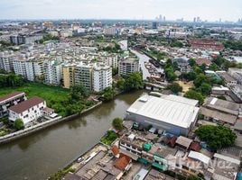 2 спален Квартира на продажу в Aspire Sukhumvit 48, Phra Khanong