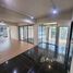  Торговые площади for rent in Khlong Tan Nuea, Бангкок, Khlong Tan Nuea