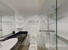 2 спален Квартира в аренду в S.V. Apartment, Lumphini, Патхум Щан