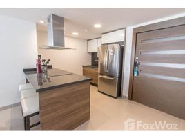 2 Habitaciones Apartamento en venta en Manta, Manabi Poseidon: Perfect Vacation Getaway