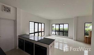 4 Bedrooms House for sale in Phlapphla, Bangkok The City Ekkamai - Ladprao