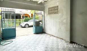 2 Bedrooms Townhouse for sale in Min Buri, Bangkok Sinthanee 2 Village