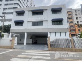 Studio Whole Building for rent in Fifty Fifth Thonglor, Khlong Tan, Khlong Tan