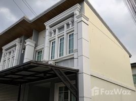 บ้านเดี่ยว 3 ห้องนอน ให้เช่า ในโครงการ โกลเด้น ทาวน์ สาทร, บางขุนเทียน, จอมทอง, กรุงเทพมหานคร