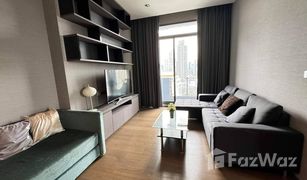 2 Bedrooms Condo for sale in Si Lom, Bangkok The Diplomat Sathorn