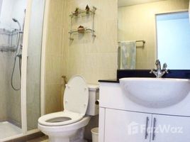 1 спален Кондо в аренду в The 49 Plus 2, Khlong Tan Nuea, Щаттхана