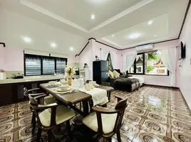 วิลล่า 3 ห้องนอน ให้เช่า ในทำเล บ่อผุด, สุราษฎร์ธานี, บ่อผุด, เกาะสมุย, สุราษฎร์ธานี