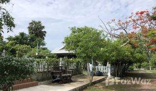 3 Bedrooms House for sale in Bang Kao, Phetchaburi 