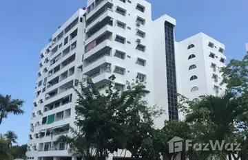 Somphong Condotel in Na Chom Thian, Паттая