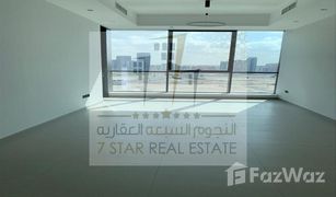 1 Schlafzimmer Appartement zu verkaufen in , Sharjah La Plage Tower