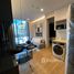 1 спален Кондо в аренду в Noble Around Sukhumvit 33, Khlong Tan Nuea