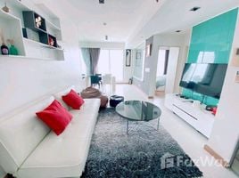 1 Bedroom Condo for rent at Supalai River Place, Bang Lamphu Lang, Khlong San