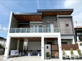 4 Schlafzimmer Villa zu verkaufen im Forest Parkhomes North, Angeles City, Pampanga