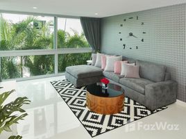3 Bedrooms Condo for sale in Na Kluea, Pattaya Club Royal