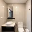 1 Bedroom Condo for sale at XT Huaikhwang, Din Daeng, Din Daeng, Bangkok