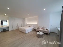 2 Schlafzimmer Wohnung zu verkaufen im Silom Condominium, Si Lom