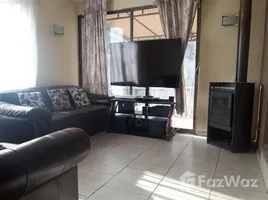 4 Habitación Casa en venta en La Florida, Pirque