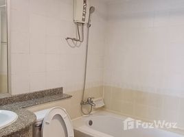 2 спален Квартира на продажу в Navin Court, Lumphini