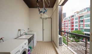 Дом, 2 спальни на продажу в Phra Khanong Nuea, Бангкок Residence Sukhumvit 65